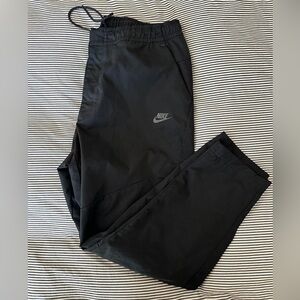 Nike Woven Tech Pants- Black XL